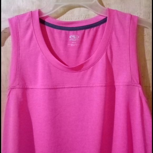 💕Pink Tank Top💕 - Picture 3 of 5
